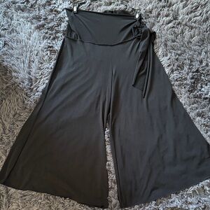 Black Wide-Leg Pants